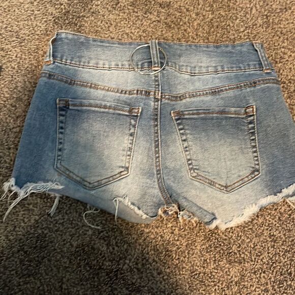 Size 25 Celebrity Pink Hand Painted Upcycled Light Denim Jean Shorts - Picture 2 of 5